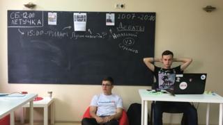Як стати волонтером навального