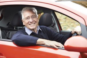Платят ли пенсионеры налог на автомобиль в 2017 году